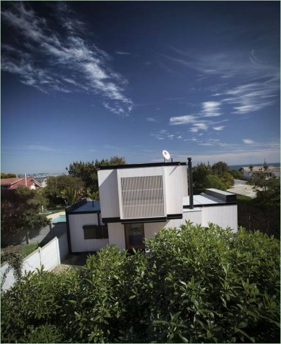 Façade d'une maison de campagne blanche - Photo 47