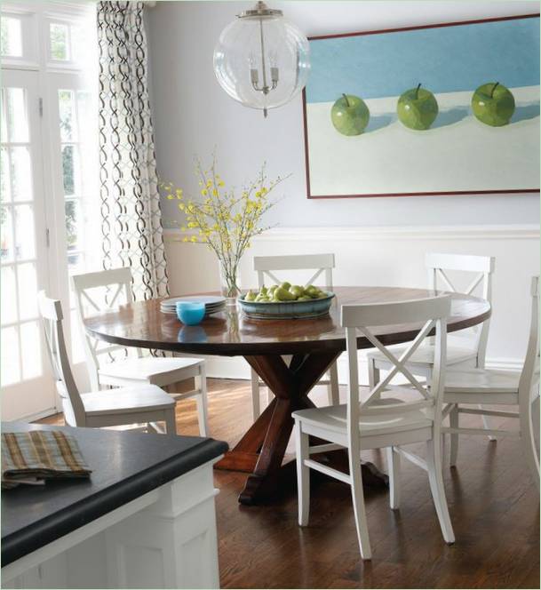 Détails du design intérieur : buffet de chaises Détails du design intérieur : buffet de chaises