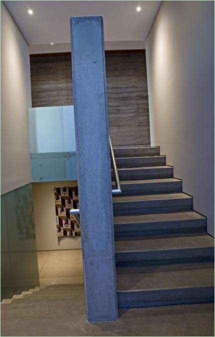 Escalier vers le premier étage
