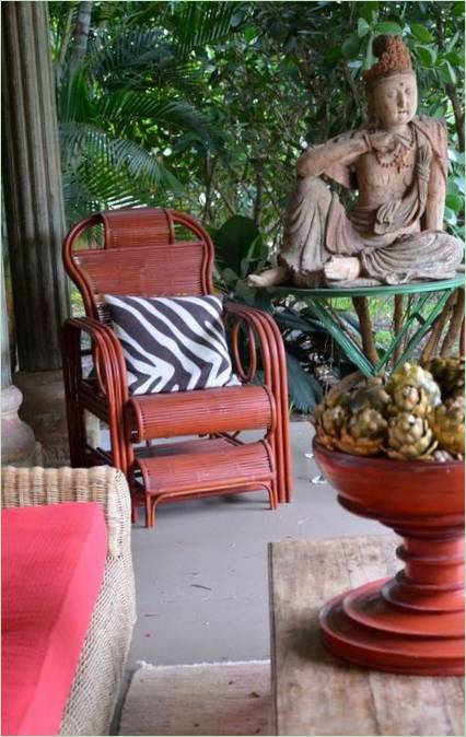 Statue de jardin dans la zone de loisirs