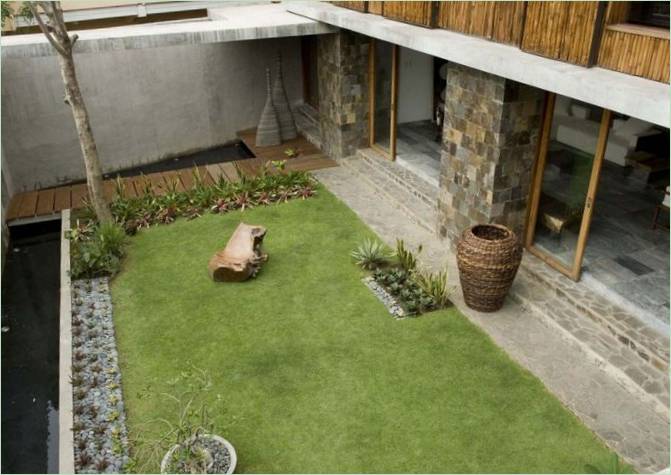 Courtyard