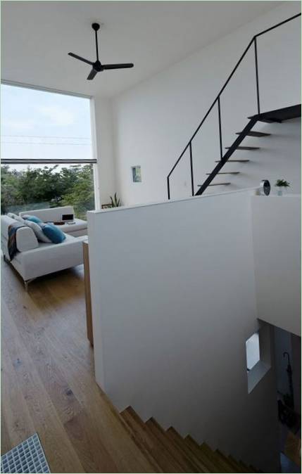 Design intérieur du salon de la maison Hiyoshi