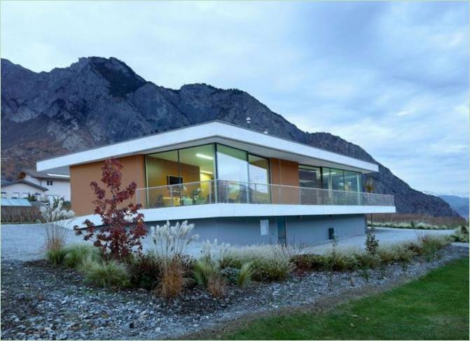 Maison Magliocco : conception d'une maison de campagne en Suisse