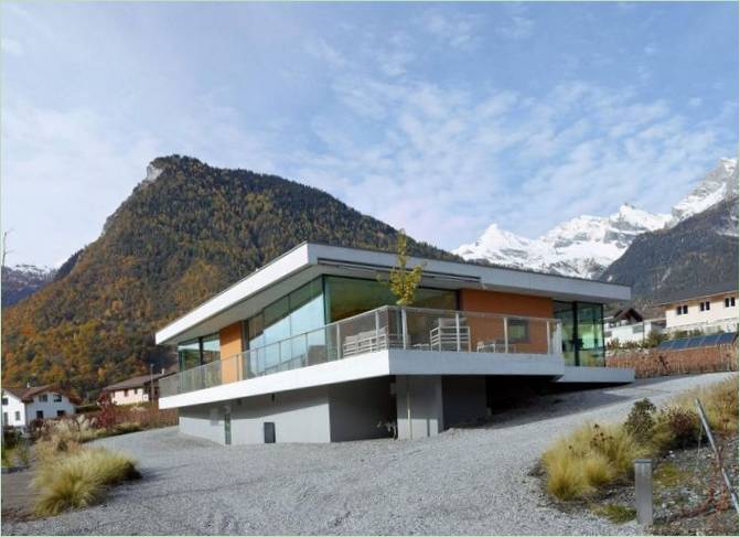 Maison Magliocco : conception d'une maison de campagne en Suisse