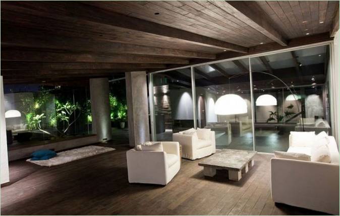 Le salon de l'élégant penthouse Sea Facing en Inde