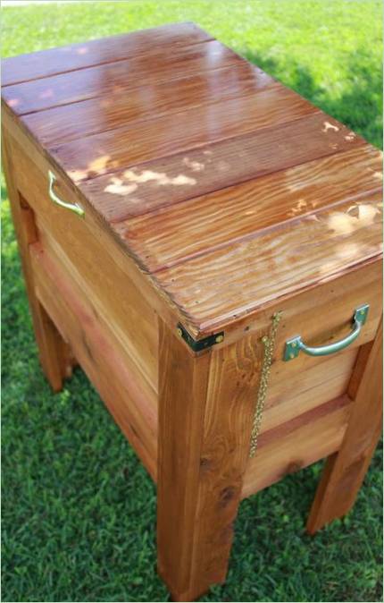 Armoire en bois de style vintage Pergola en bois de style vintage