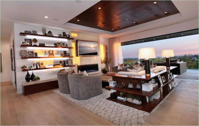 Conception intérieure high-tech et Art déco du manoir Galatea à Corona del Mar, aux États-Unis