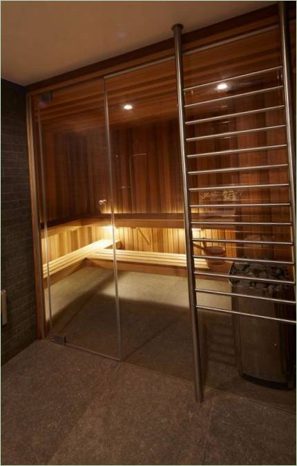 Sauna en bois à l'intérieur d'une maison privée Résidence Parker