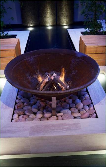 Un feu de joie sur la terrasse