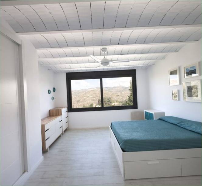 Aménagement de la chambre à coucher de C&amp;C HOUSE en Espagne