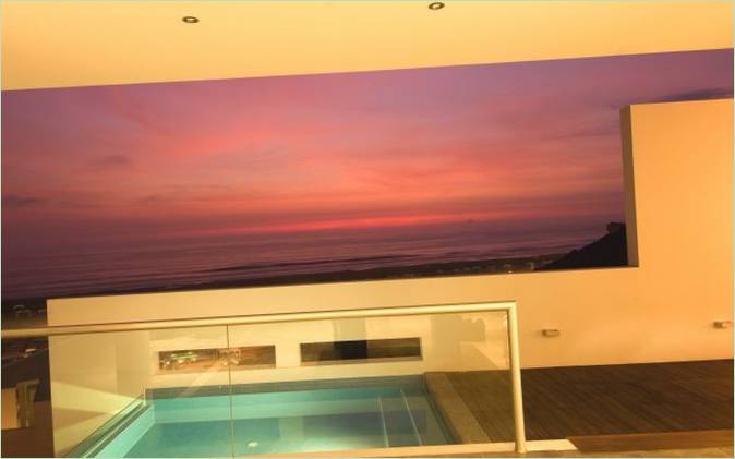 Maison de plage au Pérou au coucher du soleil