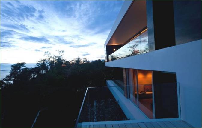 Design élégant d'une maison moderne Serenity House