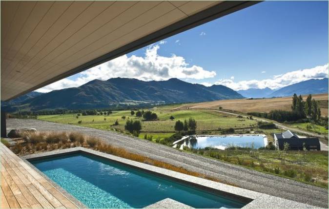 La magnifique piscine de la résidence Wanaka en Nouvelle-Zélande