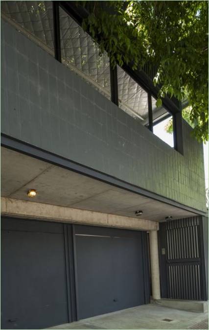 Garage d'une maison de campagne L250 en Argentine