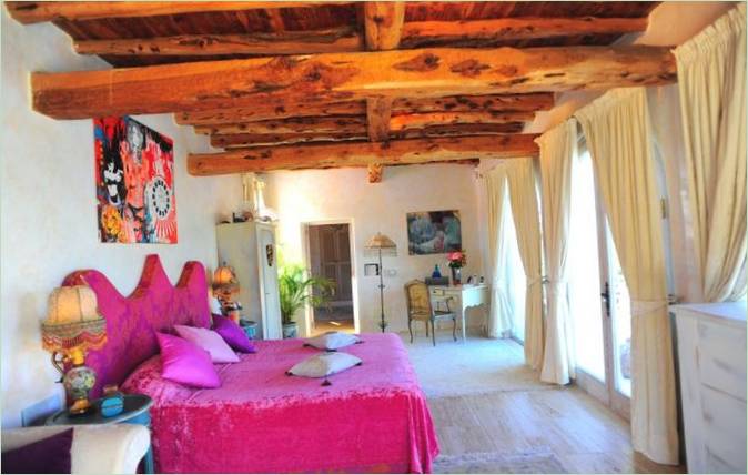 Intérieur d'un manoir chic à Ibiza