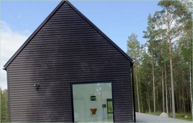 Une habitation viking moderne sur les lacs de Suède