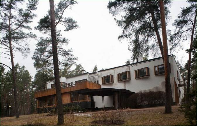 Extérieur de la Villa Mairea par Alvar Aalto