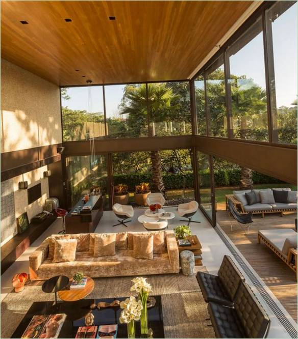 Intérieur luxueux d'une maison à Sao Paulo, Brésil : intérieur de la maison