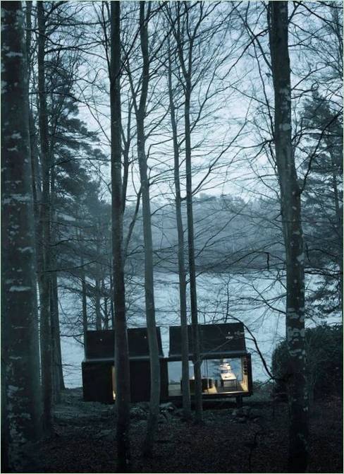 Aménagement intérieur d'une maison à panneaux minimaliste