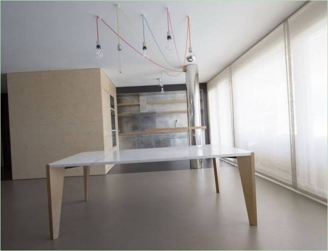 La conception d'une maison inhabituelle pour un couple moderne à Lugano, en Suisse