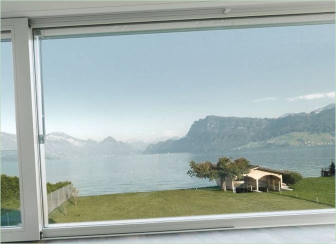 Vue de la maison de campagne Villa M en Suisse