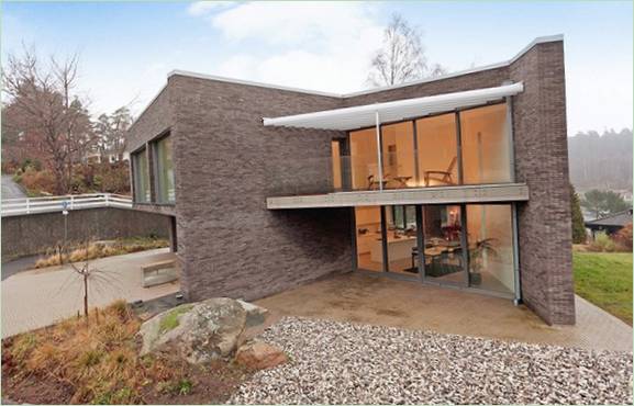 Une villa suédoise moderne : un mélange ergonomique de luxe et d'élégance
