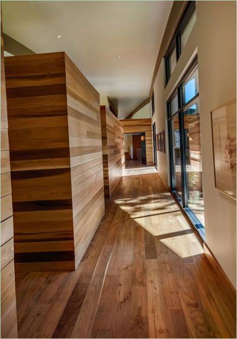 Intérieur du hall du Flight House