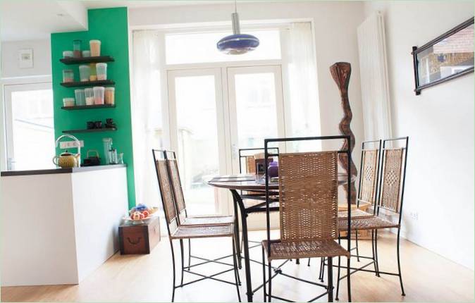 L'intérieur de la salle à manger