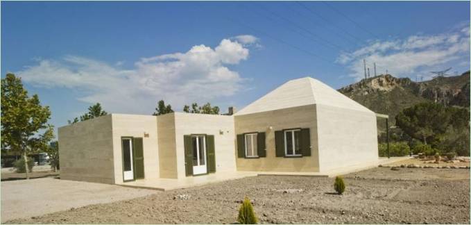 L'étonnante maison d'Elvira reconstruite par la designer Pepa Díaz