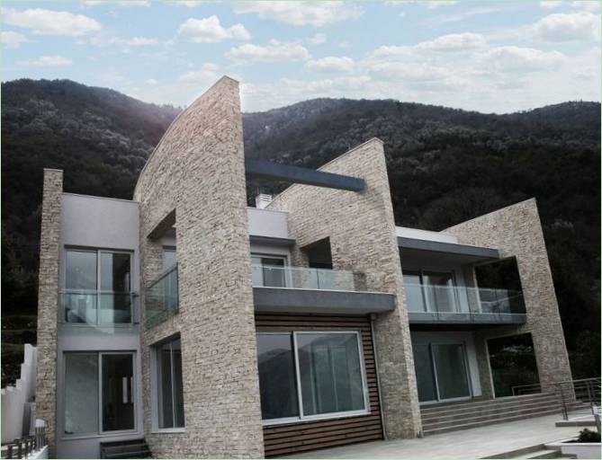 Villa de luxe en forme de coquillage sur la côte adriatique par Enforma, Stoliv, Monténégro