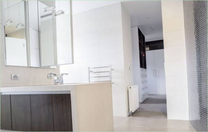 Salle de bains et dressing combinés