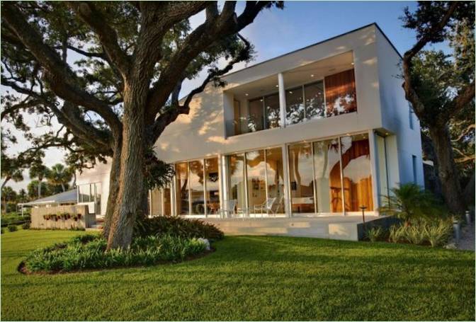 Le design de la résidence de bord de mer Barrier Island House aux États-Unis