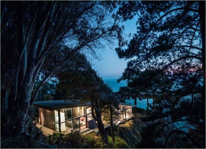 Maison de campagne Fall House sur la côte de Big Sur