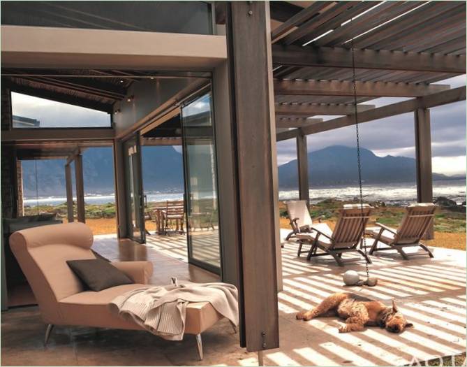 Terrasse de la Villa Sprecher avec vue sur les montagnes