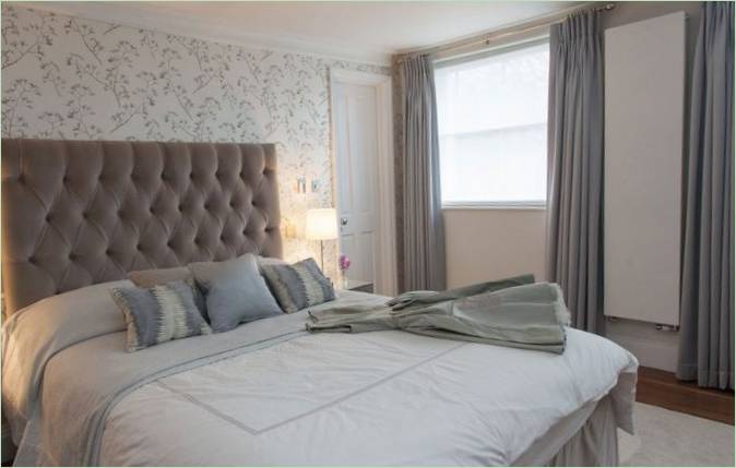 Aménagement intérieur de la Holland Park House pour une chambre à coucher en Angleterre