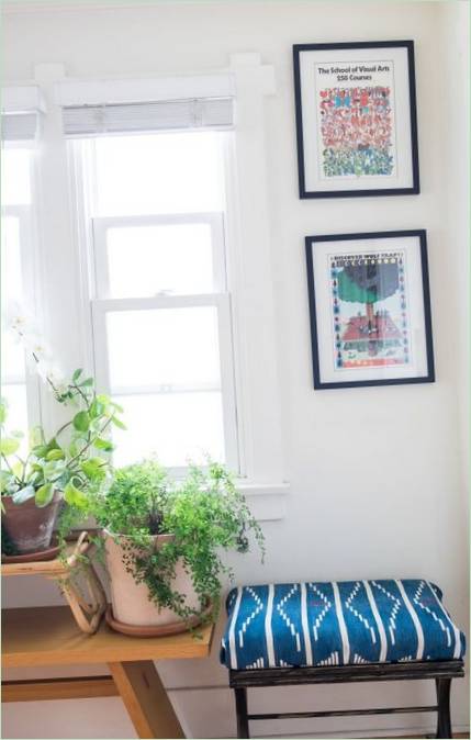 Cottage éclectique et cosy : un canapé dans un coin