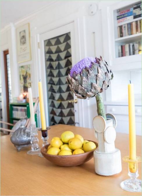 Cottage éclectique et cosy : un vase insolite