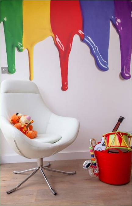 Décoration murale créative pour une salle de jeux d'enfants à Holland Park, Angleterre
