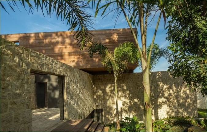Le patio arrière d'une maison AL à Rio de Janeiro