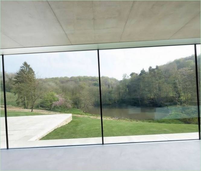 Vue panoramique d'une maison privée en Angleterre