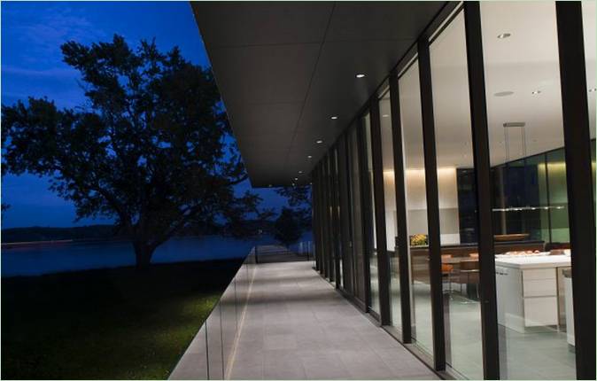 Murs transparents de la Tred Avon River House
