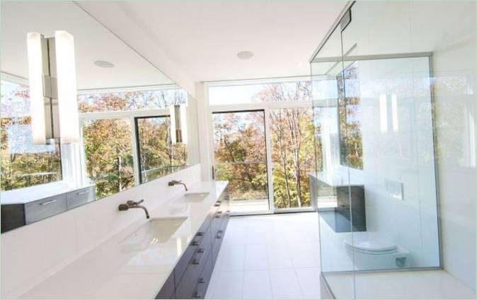 Décoration de salle de bain de la maison Gatineau Hills au Canada