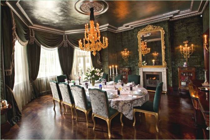Design luxueux de la salle à manger du London Manor
