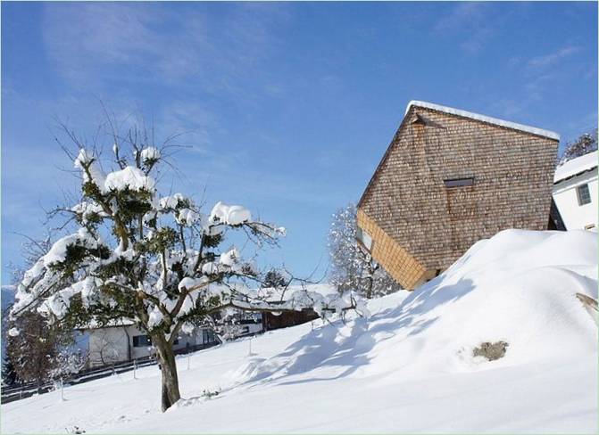 L'extérieur d'Ufogel en hiver