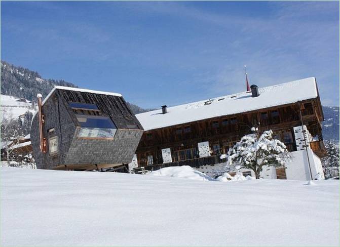 L'extérieur d'Ufogel en hiver