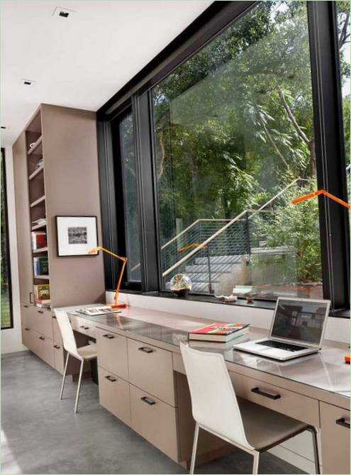 Mobilier de bureau beige clair