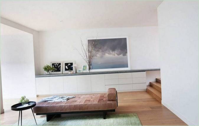 Intérieur gris sans fioritures Un intérieur gris sans fioritures