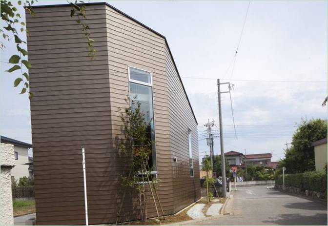 La façade d'une maison insolite à Saitama