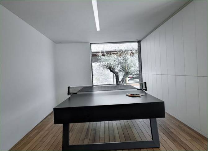 Table de tennis de table