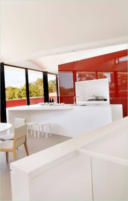 Îlot de cuisine blanc